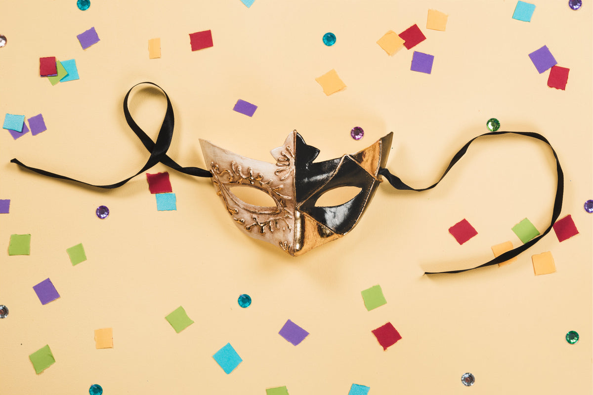 carnival-mask-on-yellow