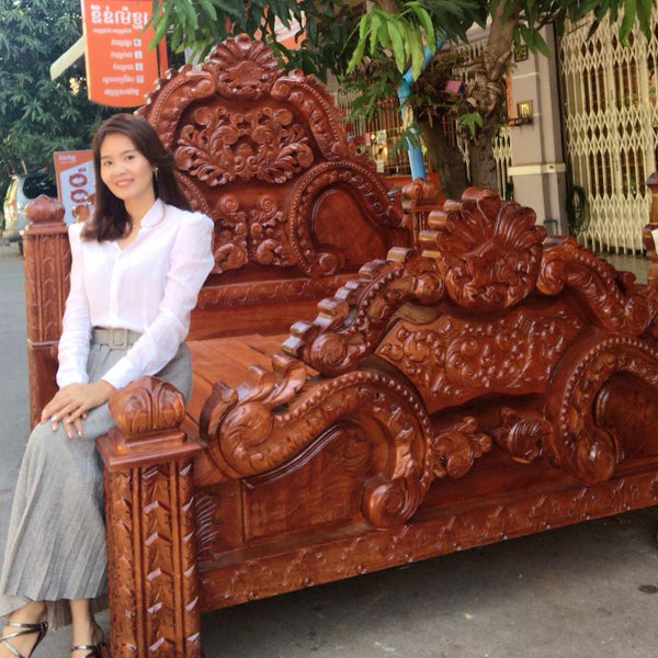 ហេង ណារី លក់គ្រឿងសង្ហាររឹមឈើប្រណីតខ្មែរ