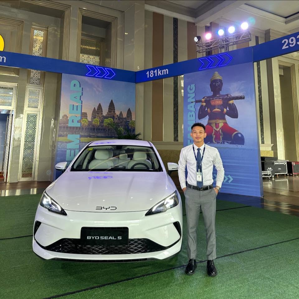BYD ផ្នែកលក់- Vutha