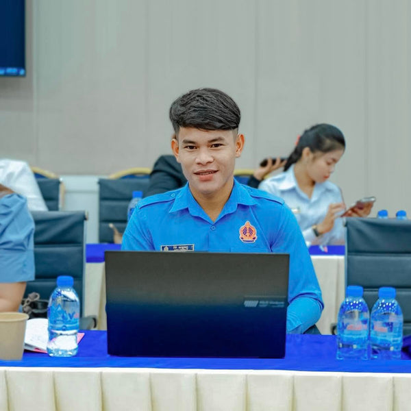 Somphors - សម្ផស្ស