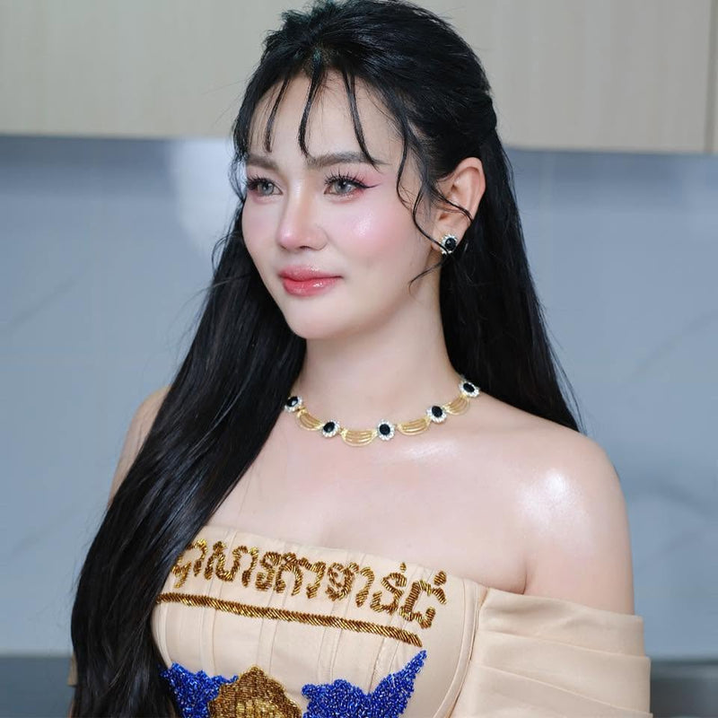 សោភាលក់ទង់ជាតិ