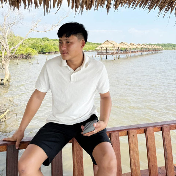 Seang Leng, a carpenter