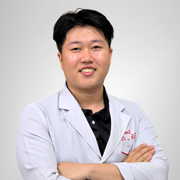 ឱសថការី ជា រ៉ាវីន