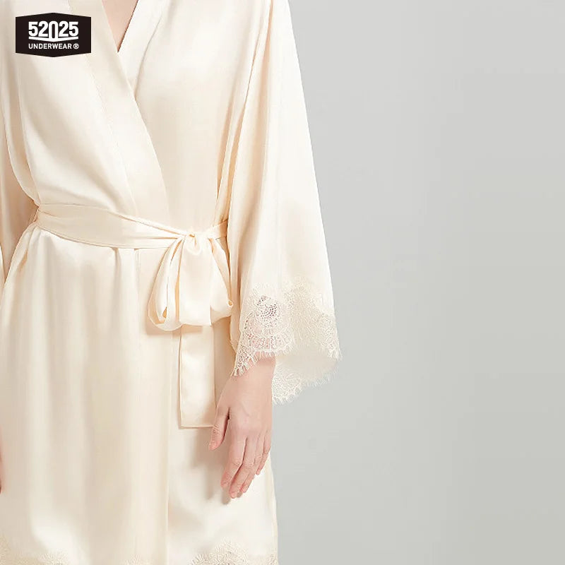52025 Women’s Pure Silk Lace Nightgown & Robe Set – 100% Mulberry Silk, Luxurious Comfort, Timeless Feminine Grace
