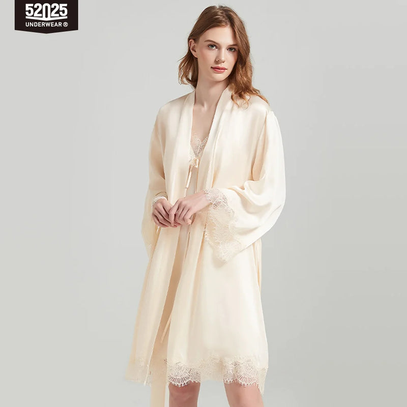 52025 Women’s Pure Silk Lace Nightgown & Robe Set – 100% Mulberry Silk, Luxurious Comfort, Timeless Feminine Grace