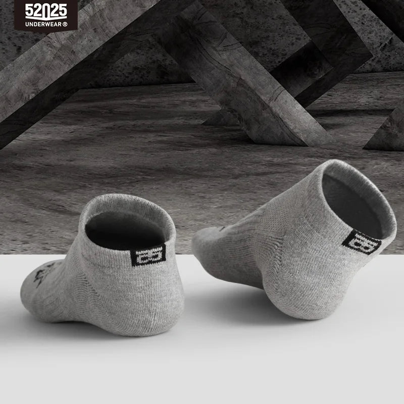 52025 Low-cut Athletic Socks 3 Pairs Breathable Cotton Sport Socks Quarter Ankle Low-rise Anti-drop Mens Socks Shorties 3pcs