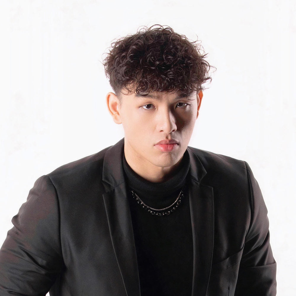 Chris Dyna - គ្រីស ឌីណា