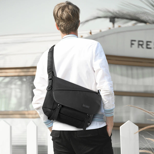 Tigernu Men Messenger Bags Shoulder Bag Light Weight Chest Bags For Men Casual Sling Bag Male Crossbody Bag Laptop Bag Messenger