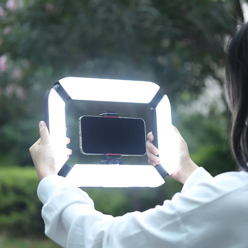 ភ្លើង LED សម្រាប់ថតវីដេអូលើស្មាតហ្វូន Ulanzi U200 សម្រាប់កាមេរ៉ា GoPro និង Youtube Live Lamp ជាមួយ Cold Shoe សម្រាប់មីក្រូហ្វូន និងជើងកាមេរ៉ាវីដេអូ