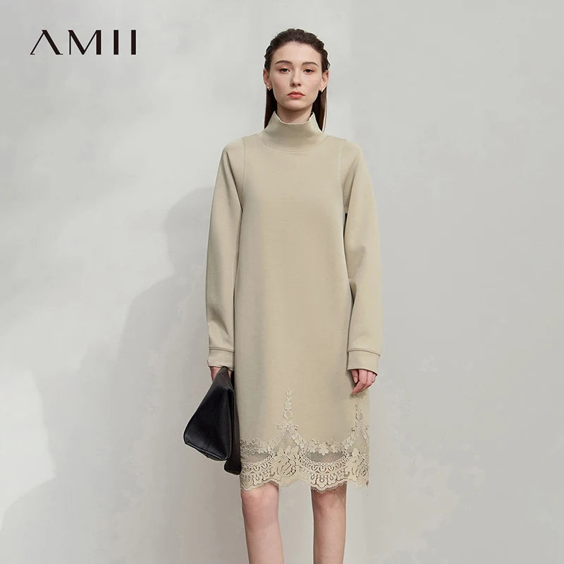 រ៉ូប Amii Womens រដូវរងាឆ្នាំ ២០២៥ រ៉ូបថ្មី Minimalist Solid Turtleneck រលុងសម្រាប់នារីៗ សម្លៀកបំពាក់ចរ Patchwork Lace 12543136