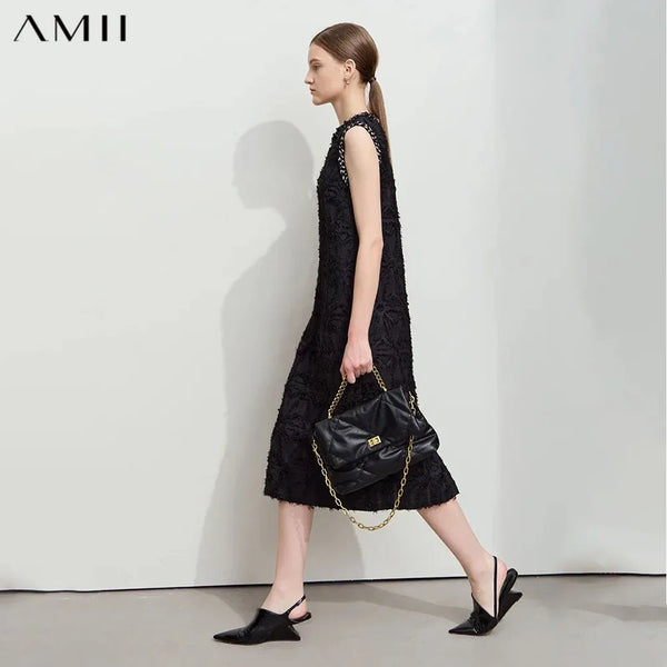 Amii Minimalist Crew Neck Fringed Dress 2026 Summer Elegant Fragrant Bead Piece Webbing H-shaped Commuter Vest Dress 12521042