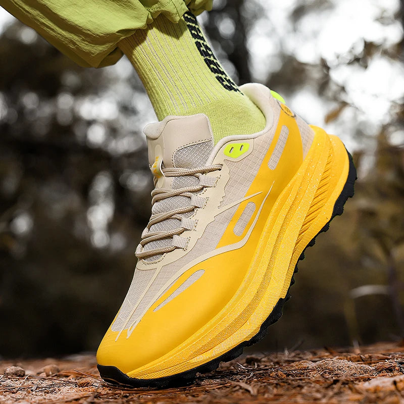 Outdoor Hiking sneakers running cross-country non-slip wear-resistant Men shoes four season breathable light casual sports shoes