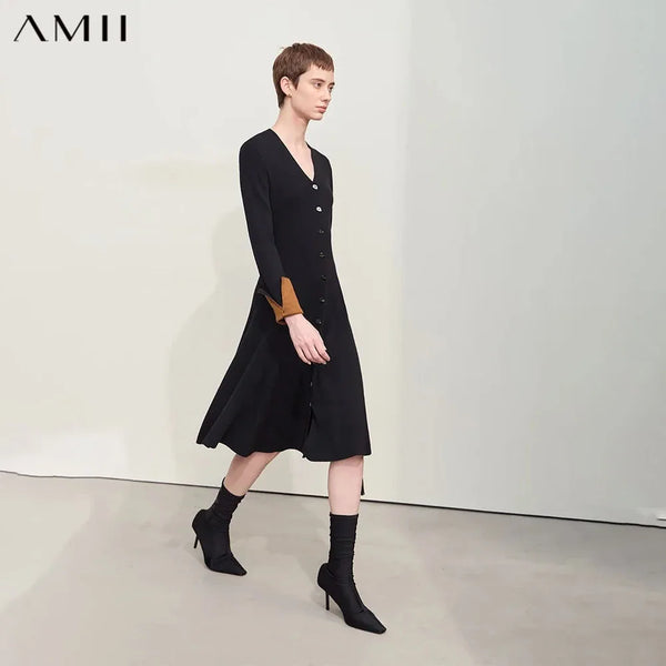 រ៉ូប Amii Minimalism 2026 សម្រាប់នារីរដូវស្លឹកឈើជ្រុះថ្មី Office Lady V-neck ពណ៌ផ្ទុយស្រឡះចង្កេះ A-line រ៉ូបប៉ាក់រឹង 12443083