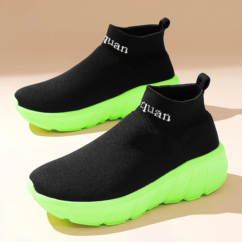 Couples Casual Sports Shoes Summer 2025 Breathe Lightweight Walking Shoes Daily Training Sneakers for Men Women