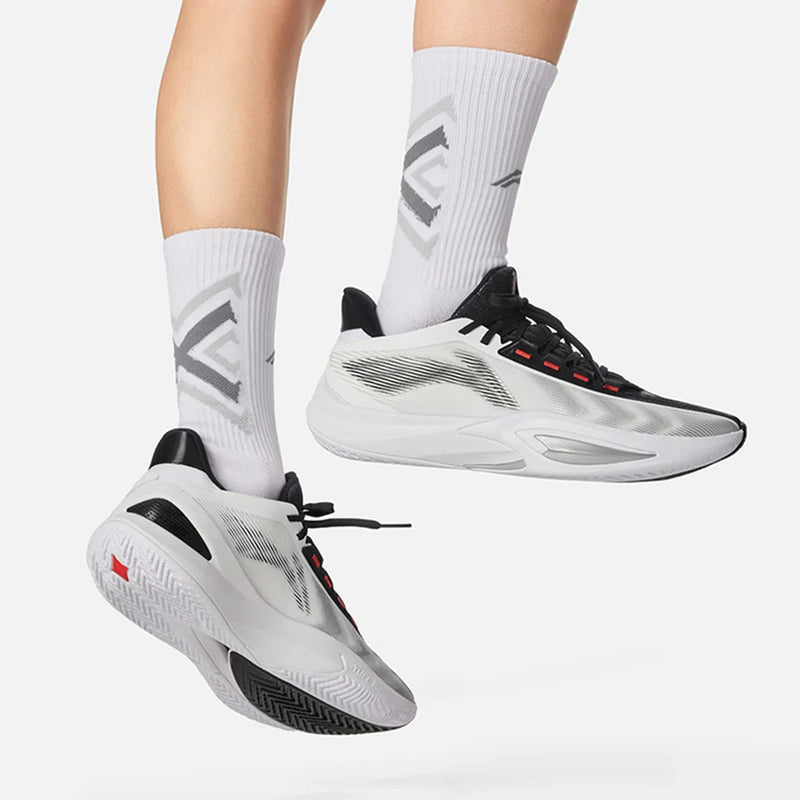 ស្បែកជើងបាល់បោះបុរស Li-Ning SHINING 3 V2 Court BOOM Cushion ទម្ងន់ស្រាល ស្រូបយកឆក់ ស្បែកជើងកីឡា LiNing ABPW017