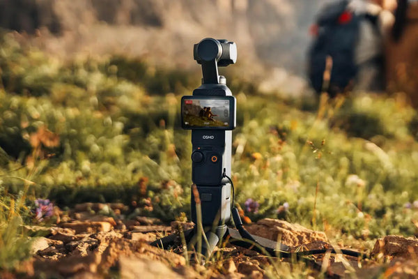 DJI Osmo Mini Tripod Non-slip design, feel comfortable. Small size, easy to carry for DJI Osmo Pocket 3 / Pocket 4 / 4P