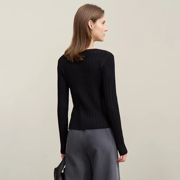 Amii Women's Autumn Sweater 2026 New Casual Round Neck Flared Sleeve Pullover Knitwear Solid Color Ladies Slim Top 12621042
