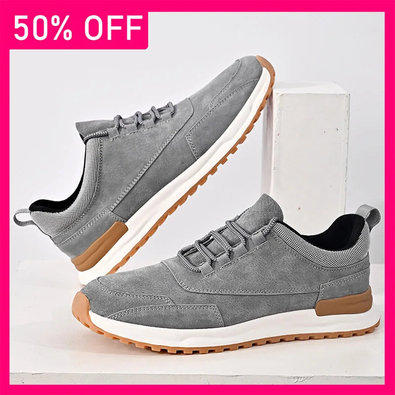 Men Sports Shoes Fashion Wear-resistant Leather Versatile Street Fitness Sports Shoes New Flat Bottomed Anti Slip Running Shoes