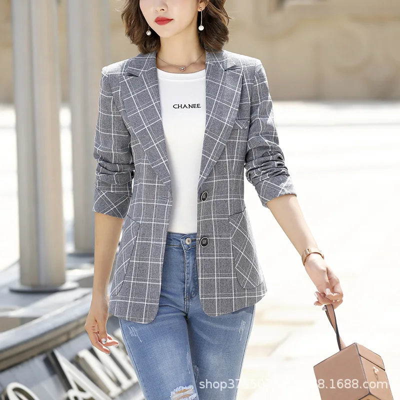 2026 New Women Red Long-sleeved Suit Jacket, Double-button V-neck Slim Coat, External Flip Cuffs Decoration Blazers. Asian Size