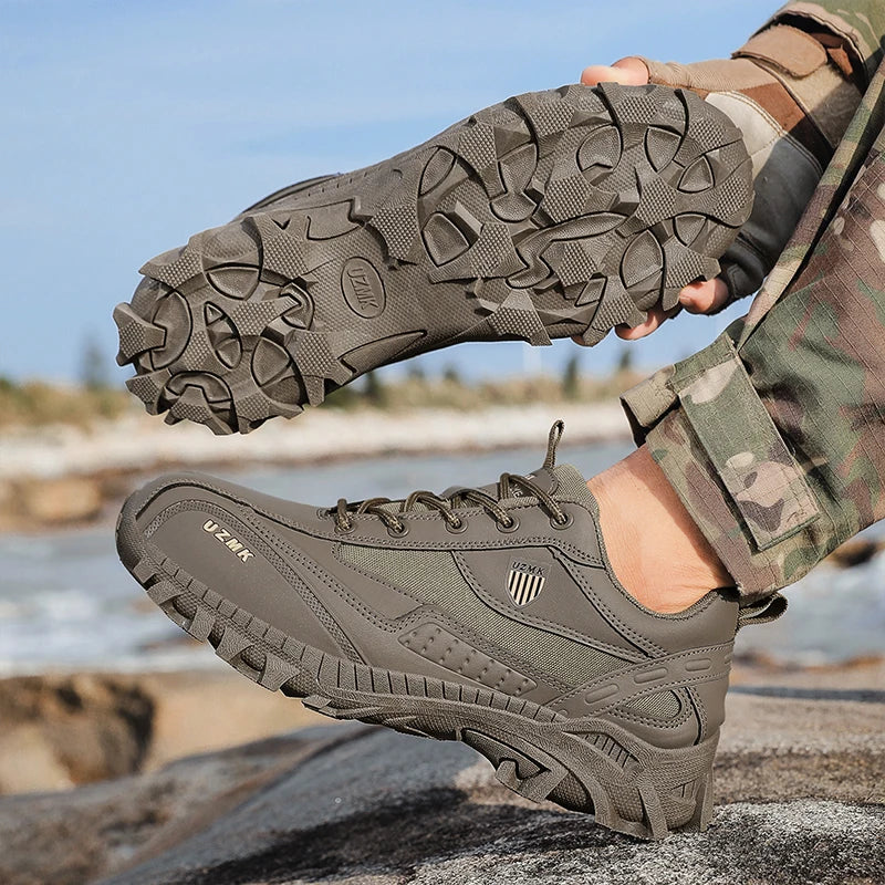 Tactical boots Four Seasons light men's outdoor cross-country profession training boots casual anti-slip breathable desert boots