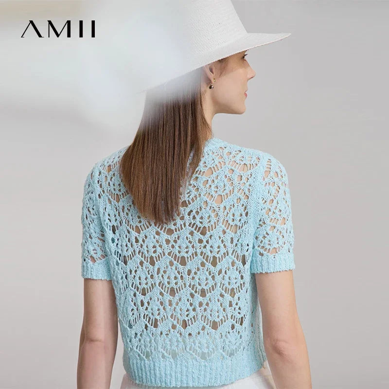 អាវយឺតប៉ាក់ Amii Minimalist សម្រាប់នារី កមូល 2025 រដូវស្លឹកឈើជ្រុះ ដៃខ្លី ក្រូម រាងប្រហោង អាវរលុង ស្រស់ស្អាត 12541165
