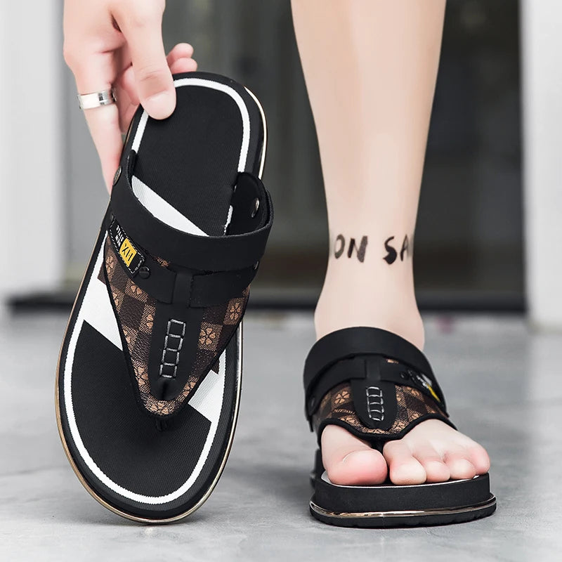 Men's casual flip-flops sandals summer soft-sole anti-slip breathable lightweight outdoor beach shoes fashion dual-use slippers