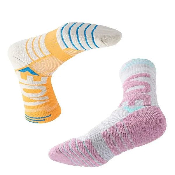 WRELS 1/2/3 Pairs Athletic Socks Cushioned Arch Support Basketball Socks Moisture Wicking Men Women Running Hiking Sports Socks