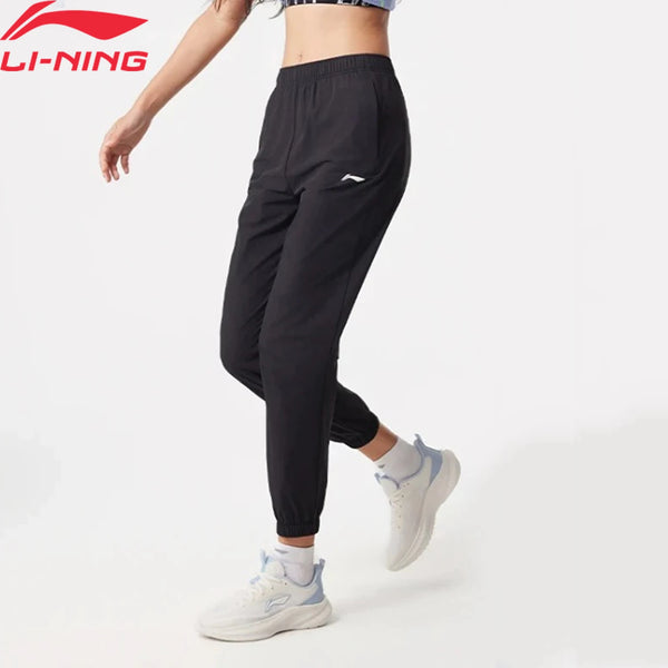 ខោរត់សម្រាប់នារី Li-Ning កម្រិត DRY FREEZE ទំហំធម្មតា 86% នីឡុង 14% ស្ពែនដិច មានផាសុកភាព និងអាចដកដង្ហើមបាន ខោកីឡា LiNing AYKV130