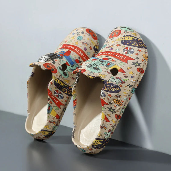 Men's Cartoon Alien Space Print Closed Toe Slip On Clogs Strap-Free EVA Waterproof Casual Indoor Outdoor Mules Slide sandals
