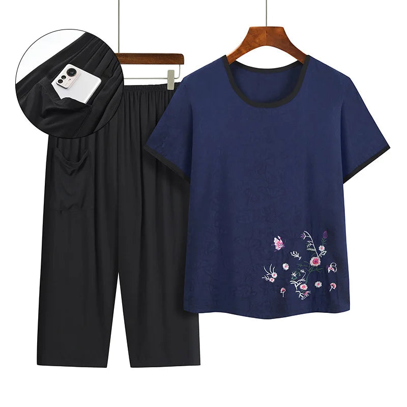 New Women Pyjamas Middle Aged Elderly Mother Pajamas Summer Short Sleeve Capri Pant Sleepwear Set Cotton Grandma's Home Clothes