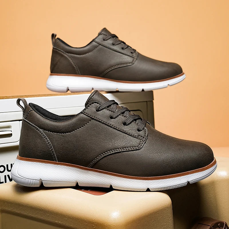 Mens Walking Shoes Fashion Leather Retro Casual Shoes Flat Plus Size Comfortable Outdoor Sports Lace-up Trendy Sneakers for Man