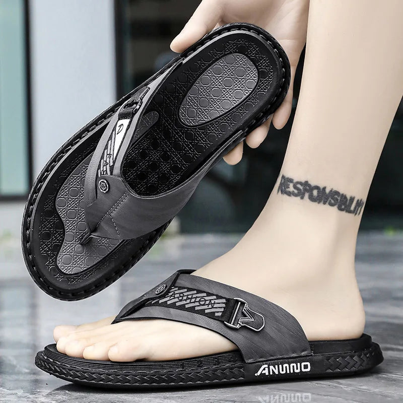 Men's high-quality flip-flops summer soft-sole non-slip outdoor beach shoe fashion breathable lightweight casual sports slippers
