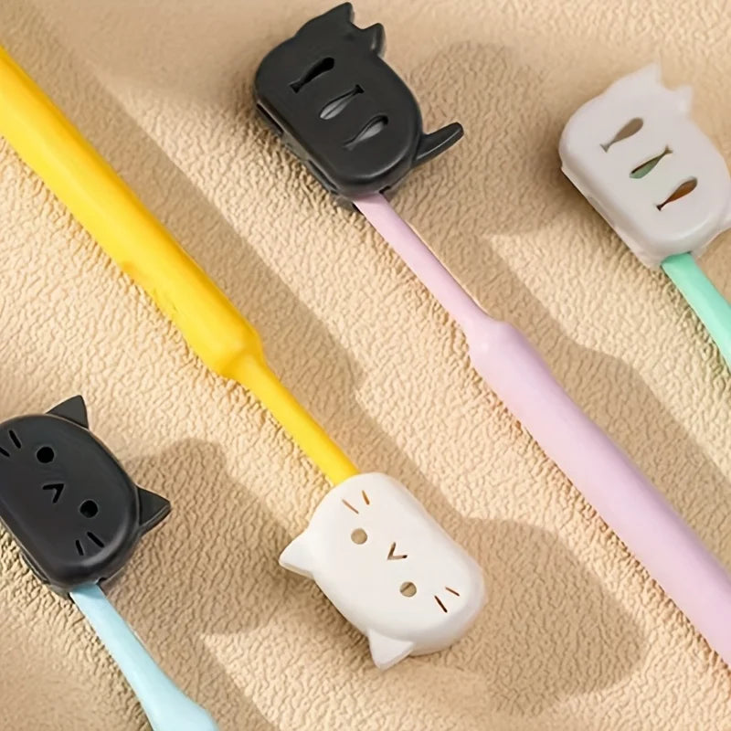 4pcs Cute Cartoon Toothbrush Protectors, Portable Travel Cases for Toothbrush Heads Toothbrush protection clip daily necessities