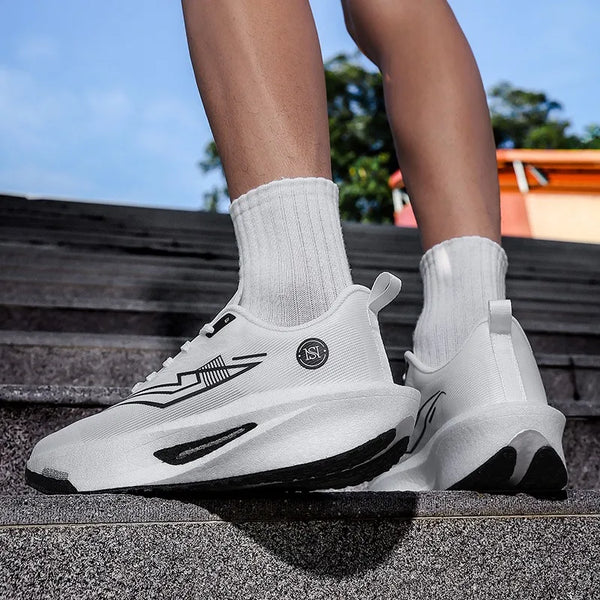 Men Women light running shoes four seasons thick sole outdoor casual racing sneakers couple fashion breathable speed sports shoe
