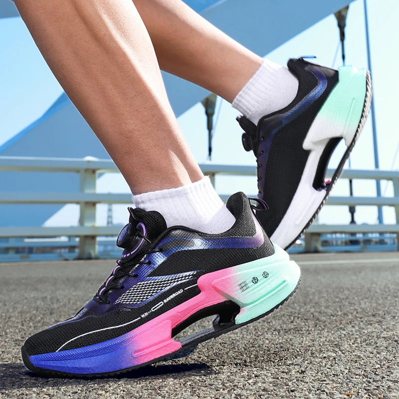 Parent-child casual sports shoes Four season new soft sole anti-slip breathable outdoor running shoes men women's light sneakers