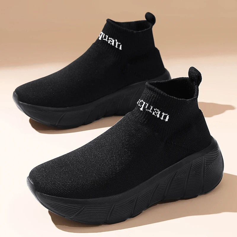 Couples Casual Sports Shoes Summer 2025 Breathe Lightweight Walking Shoes Daily Training Sneakers for Men Women