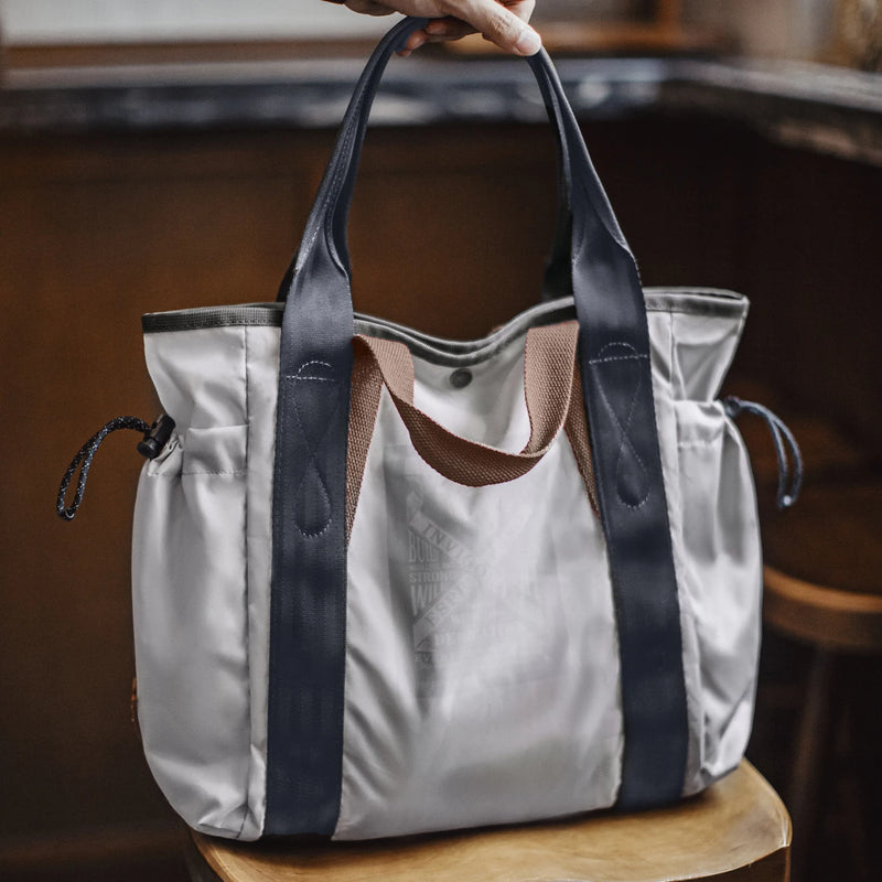 Maden Vintage Men's Waterproof Tote Bag Large Capacity Shoulder Bags Commuter Laptop Bag Versatile Handbag for Travel