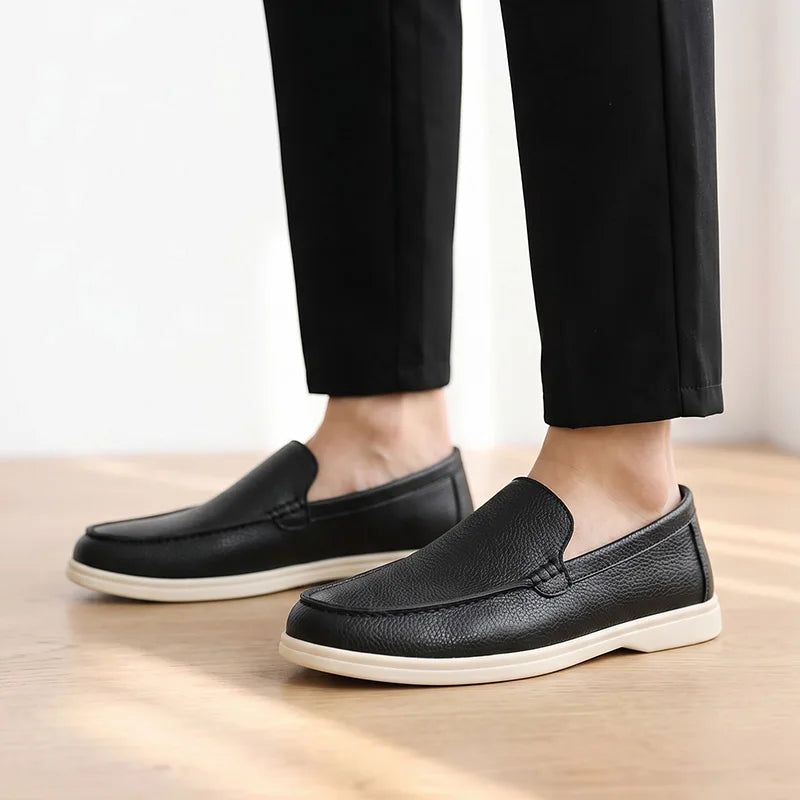 Men's slip on casual shoes Four Seasons new breathable lightweight soft-sole comfort outdoor youth party sports tide board shoes