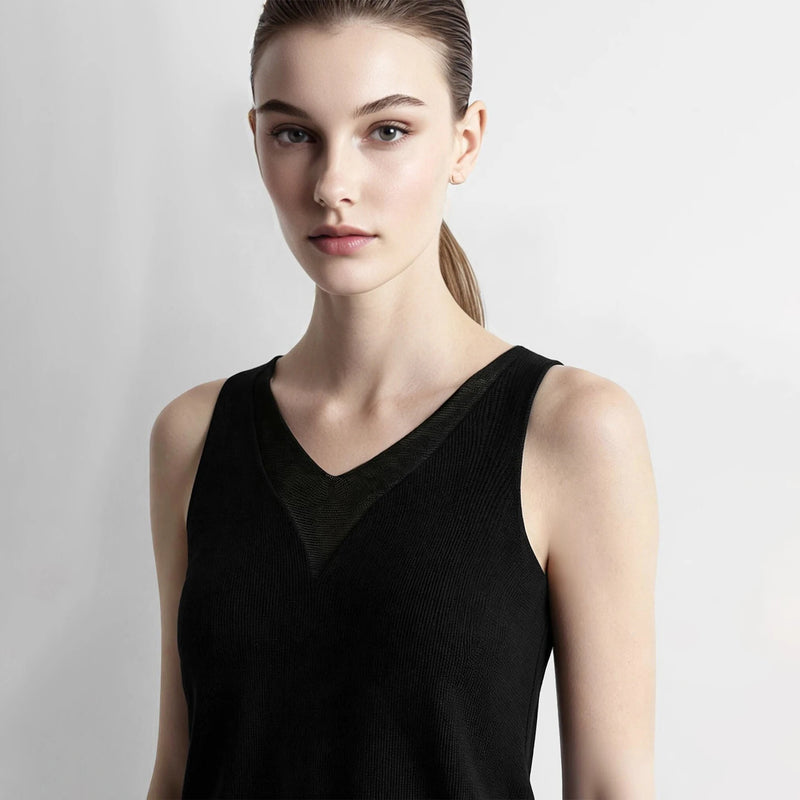 Amii Women's Sleeveless Top 2026 Autumn New Versatile V-neck Knitted Women's Tank Top Slim Solid Color Basic Camisole 12623114