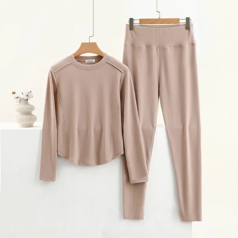 Thermal Underwear Women's Sleepwear Suit Comfortable Long-sleeved Trousers Set Autumn Winter Velvet Heating Home Pajamas