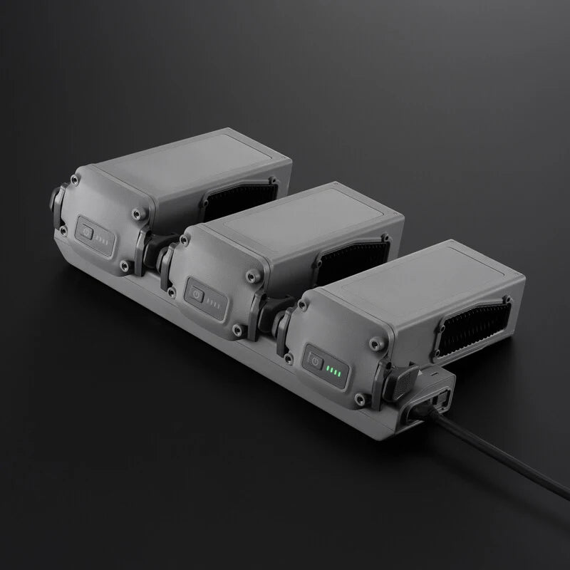 DJI Matrice 4D Series 240W Charging Hub It can simultaneously connect three batteries and charge them one by one