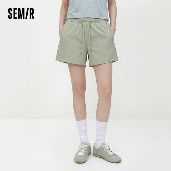 ខោខ្លីស្ត្រី Semir 2026 ស្រូបយកសំណើម ស្ងួតរហ័ស មានអារម្មណ៍ត្រជាក់ វាយនភាពរលុង កីឡាក្រៅផ្ទះ ធម្មតា ទន់