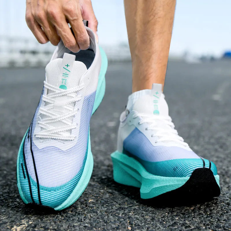 Couples casual racing running shoes four season new breathable lightweight comfort outdoor sports shoes Men Women speed sneakers