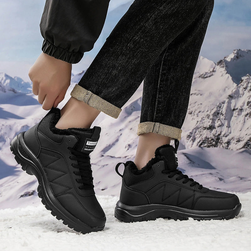 Men's casual snow boots winter new warm plush cotton boots fashion Joker outdoor soft sole anti-slip comfort light hiking boots