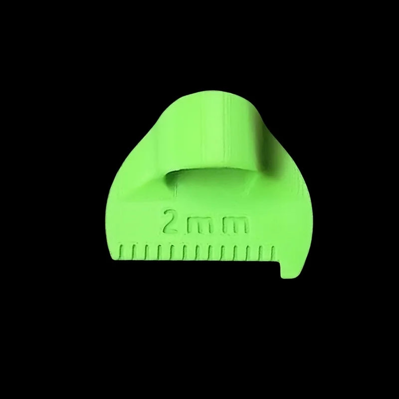 2pcs Sewing Measuring Tools,Durable Edge Stitching Lock and Knitting Tools,for Beginners. Features Spacing of 4mm,3mm.