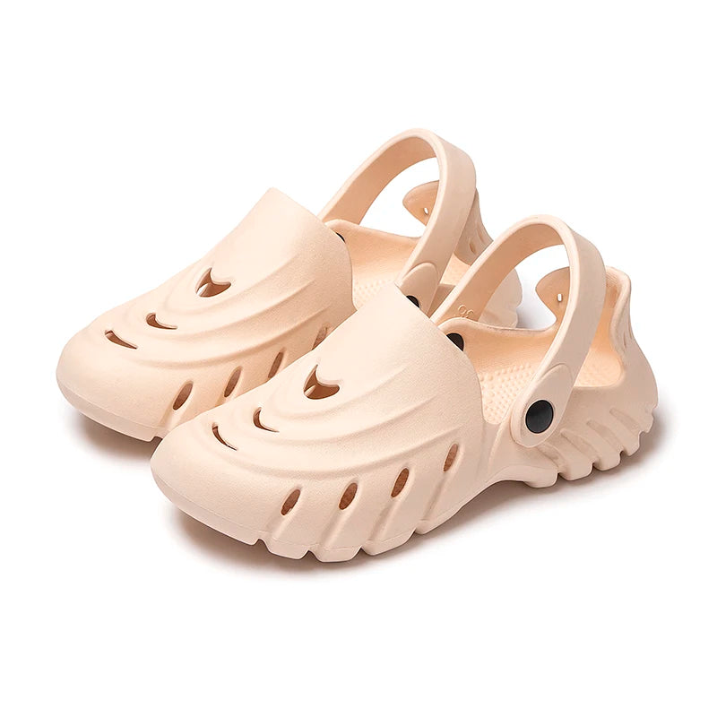Couple Casual Sandals Summer Plus Size Outdoor Men's and Women's Fashion Hole Shoes Soft Sole Waterproof Dual-Purpose Slippers