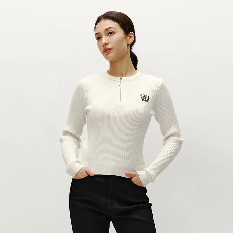 Semir Embroidered Sweater Pullover Women 2025 Winter Short Style Casual Fashion Knitwear Comfortable Top Slim Fit