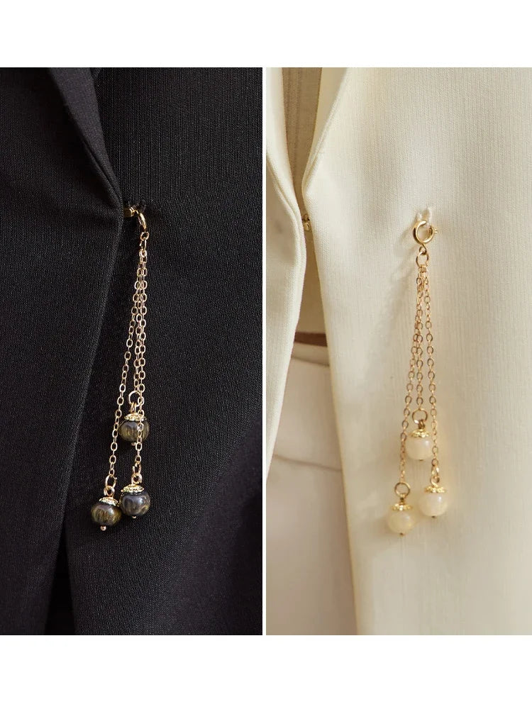 អាវធំ AMII Minimalist Blazer សម្រាប់នារី រដូវស្លឹកឈើជ្រុះ ឆ្នាំ២០២៥ ថ្មី កអាវបើកចុះ អាវក្រៅមានខ្សែសង្វាក់ អាវក្រៅស្មា ពណ៌ខ្មៅ 12521063
