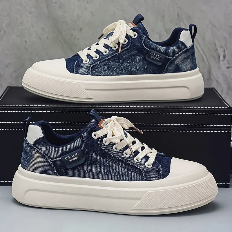 Mens Board Shoes 2025 New Fashion Flat Casual Sports Shoes Outdoor Comfort Simple Sneakers Men