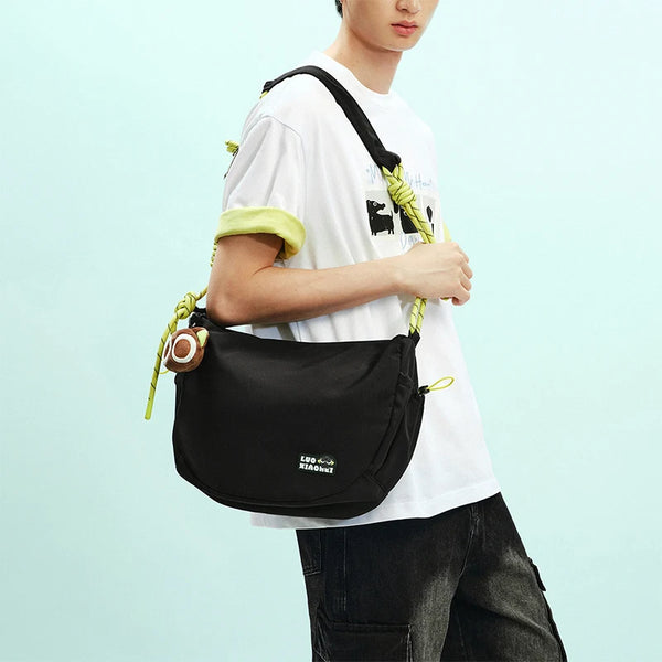 កាបូបស្ពាយបុរស Semir សាមញ្ញ រាងនំប៉ាវ កាបូបស្ពាយសម្រាប់គូស្នេហ៍ ទម្ងន់ស្រាល សម្រាប់ពាក់ប្រចាំថ្ងៃ 2026